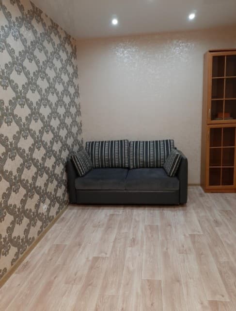 1 комн., 39 м², Монолитно-каркасный, Рынок Столичный 3