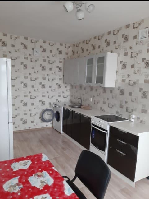 1 комн., 39 м², Монолитно-каркасный, Рынок Столичный 2