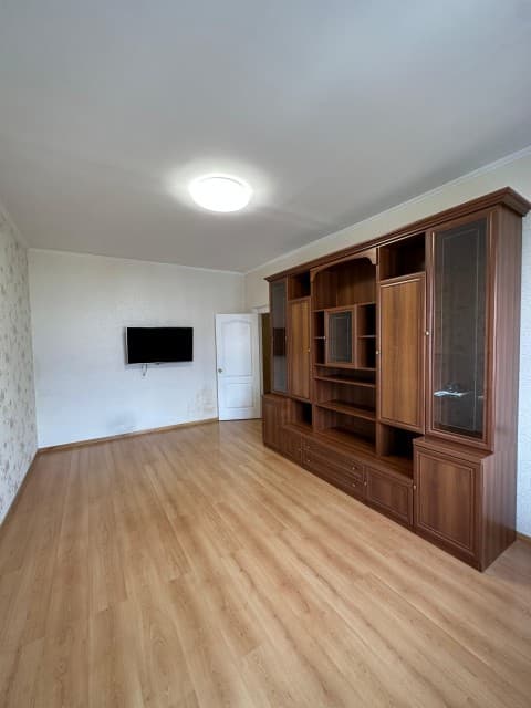 3 комн., 77 м², 112 серия, 202 мкрн. 5