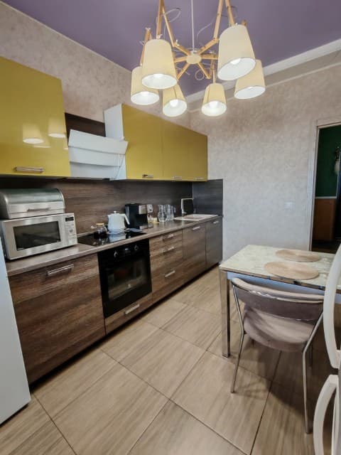 3 комн., 72 м², Блочный, Рынок Столичный 5