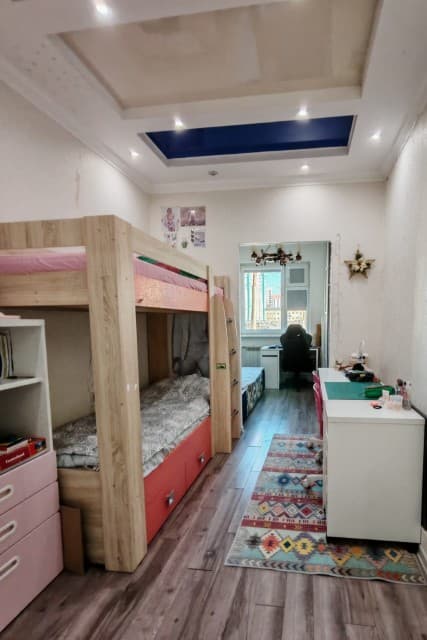 3 комн., 72 м², Блочный, Рынок Столичный 13