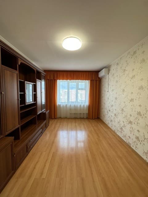3 комн., 77 м², 112 серия, 202 мкрн. 4