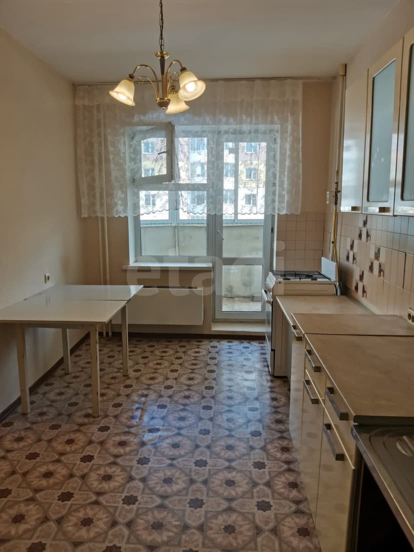 1 комн., 43 м², Инд. планировка 3