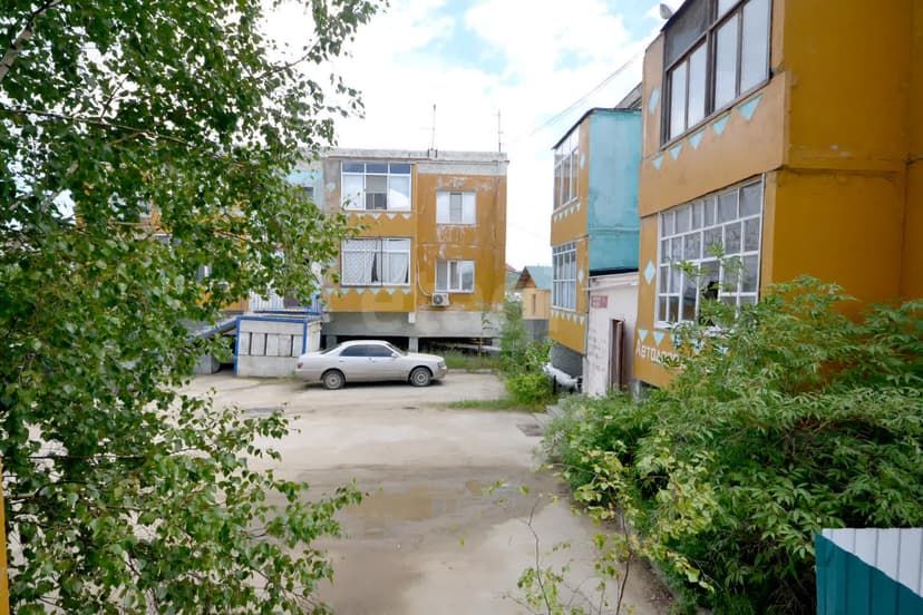 3 комн., 80 м², Инд. планировка 9