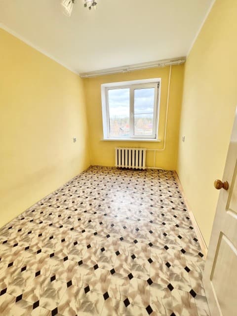 4 комн., 72 м², КПД, Гимеин 4