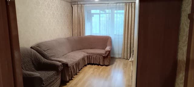 2 комн., 49 м², Хрущевка, Площадь Победы