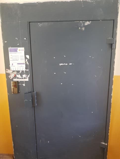 2 комн., 49 м², Хрущевка, Площадь Победы 9