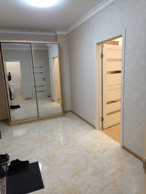 1 комн., 53 м², Монолитно-каркасный, Крестьянский рынок, стадион "Туймаада" 9