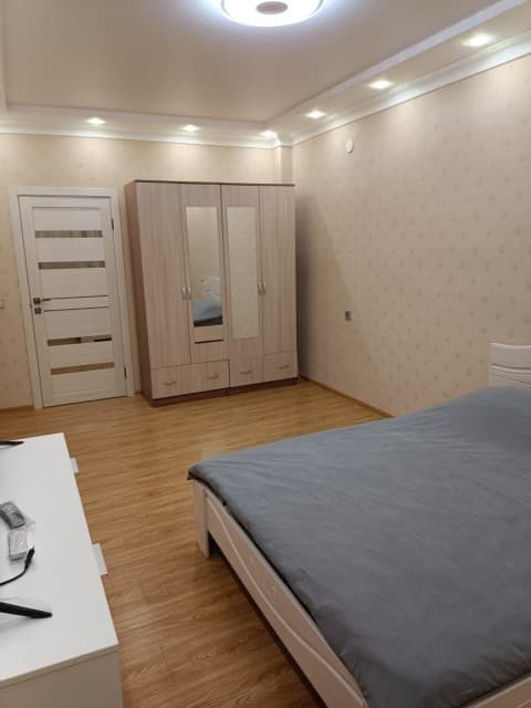 1 комн., 53 м², Монолитно-каркасный, Крестьянский рынок, стадион "Туймаада" 6