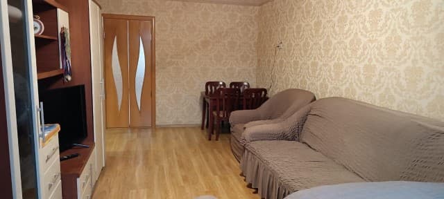 2 комн., 49 м², Хрущевка, Площадь Победы 2