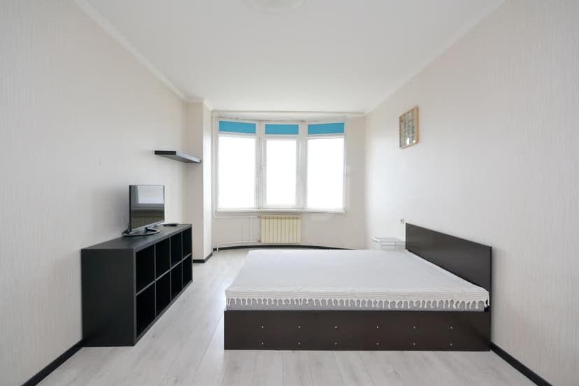 1 комн., 42 м², Монолитно-каркасный