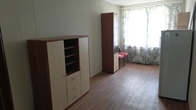 3 комн., 57 м², Блочный, Центр - район пл. Орджоникидзе 2