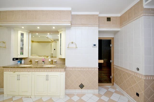 Больше 4 комн., 270 м², Инд. планировка, Центр - район пл. Ленина 8