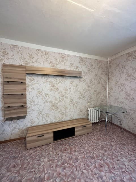 1 комн., 39 м², Инд. планировка, Центр - район пл. Ленина 9