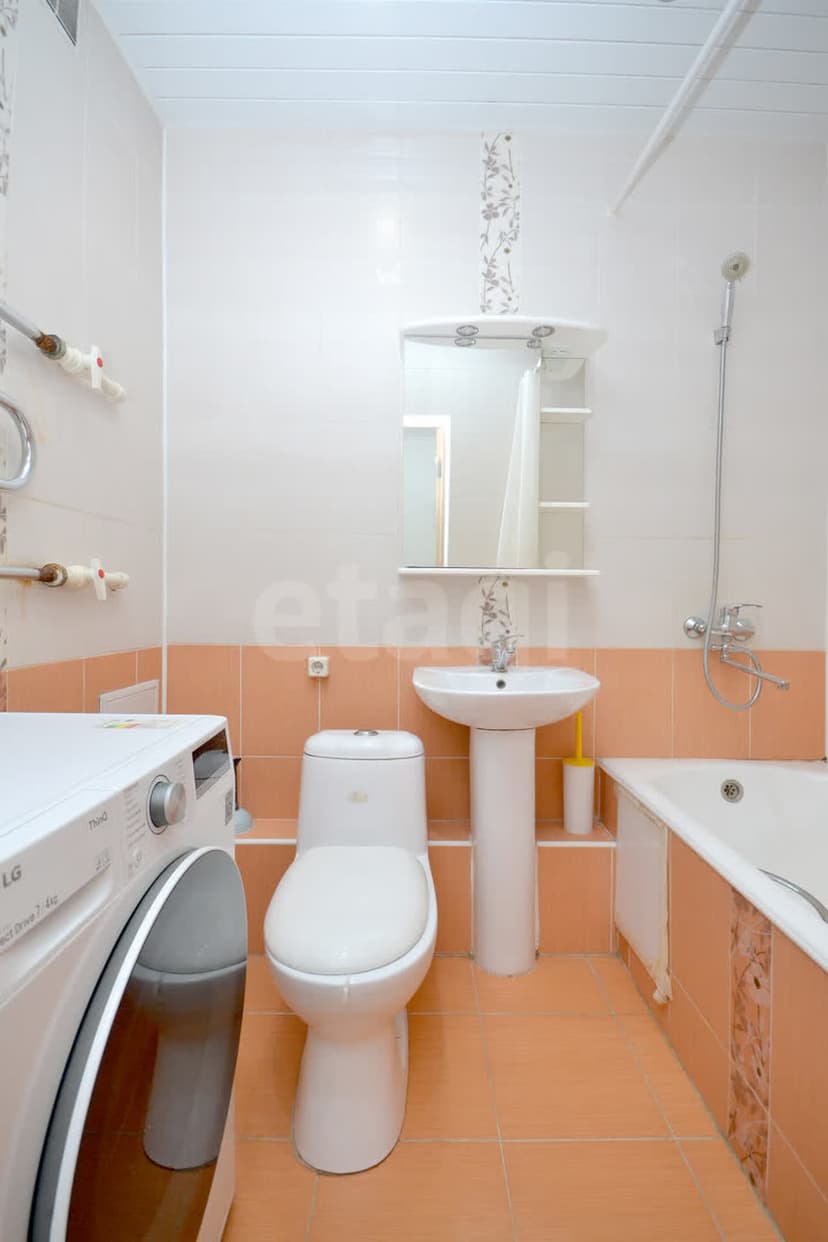 1 комн., 42 м², Монолитно-каркасный 7