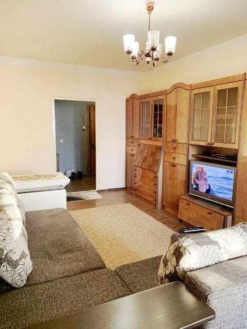 1 комн., 43 м², Инд. планировка, Площадь Победы 6