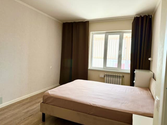 2 комн., 57 м², Инд. планировка, 203 мкрн.