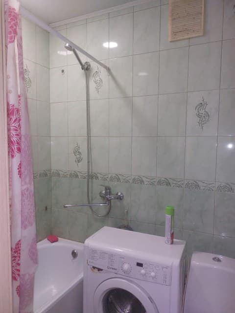 1 комн., 33 м², Блочный, Авиапорт 6