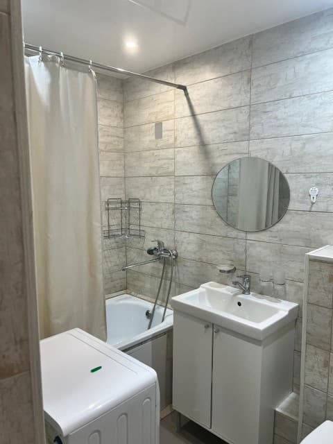 2 комн., 44 м², Монолитно-каркасный, Крестьянский рынок, стадион "Туймаада" 7
