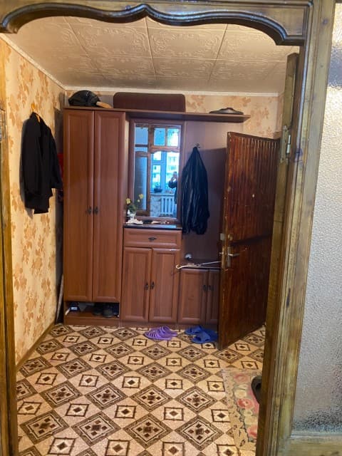 4 комн., 73 м², КПД, Крытый рынок 7