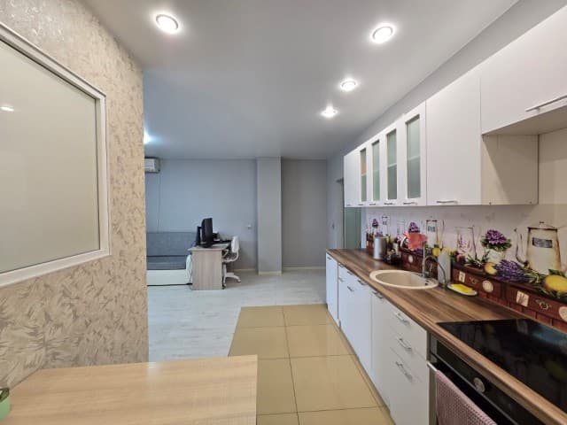 2 комн., 44 м², Монолитно-каркасный, Крестьянский рынок, стадион "Туймаада" 4
