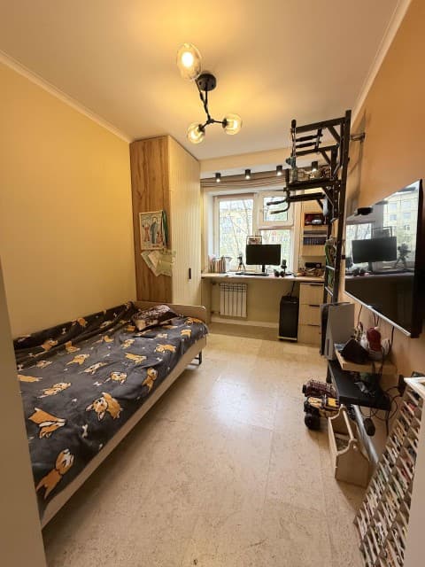2 комн., 47 м², КПД, Автовокзал 13