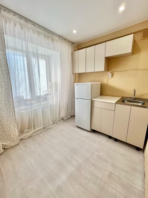 1 комн., 31 м², Блочный, Авиапорт 3
