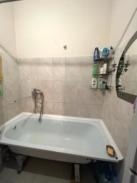 2 комн., 51 м², Блочный, Автодорожная 11