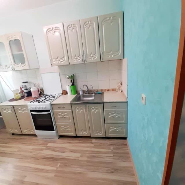 1 комн., 33 м², Инд. планировка, Авиапорт 10