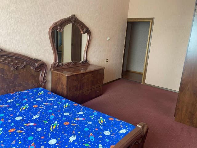 3 комн., 82 м², 112 серия, 202 мкрн. 8