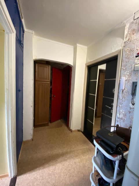 1 комн., 37 м², КПД, Крестьянский рынок, стадион "Туймаада" 7
