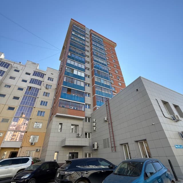3 комн., Монолитно-каркасный, 203 мкрн. 13