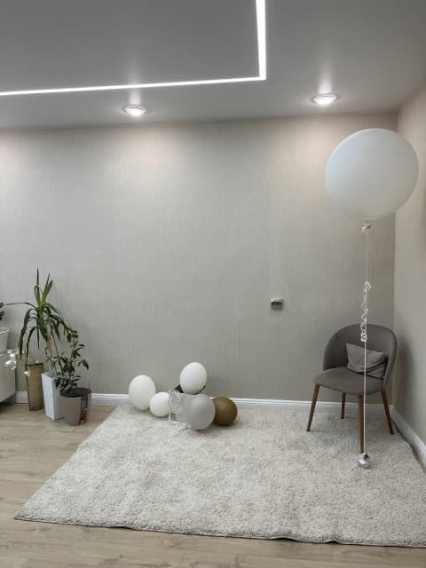 4 комн., 72 м², КПД, Центр - район пл. Орджоникидзе 2