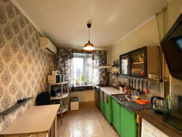 1 комн., 37 м², КПД, Крестьянский рынок, стадион "Туймаада" 2