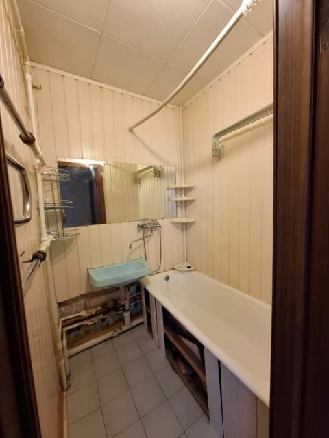 2 комн., 50 м², КПД, 202 мкрн. 13