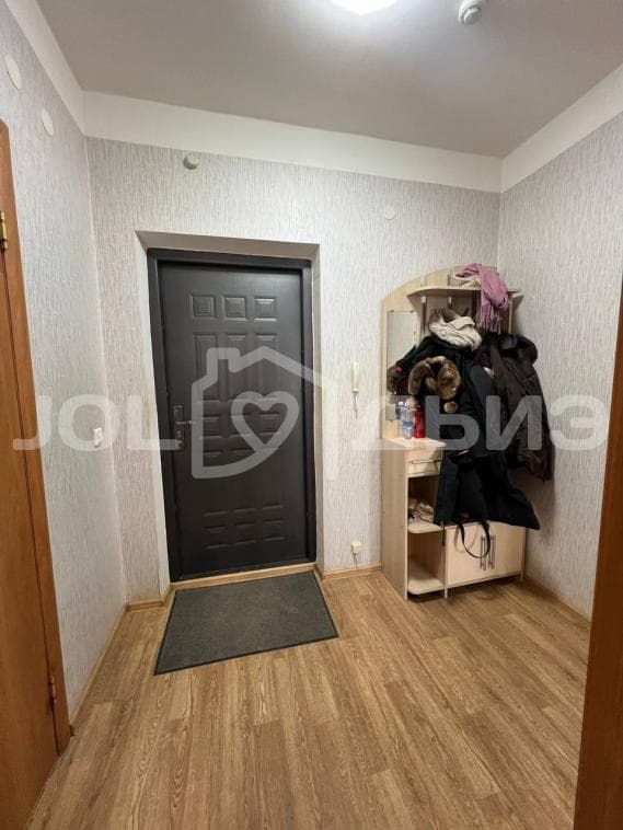 1 комн., 38 м², Инд. планировка, Рынок Столичный 7