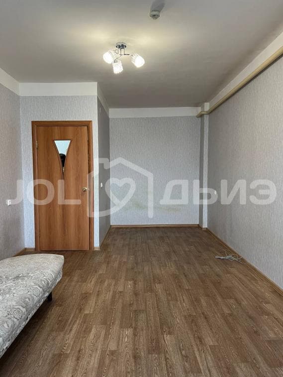 1 комн., 38 м², Инд. планировка, Рынок Столичный 4