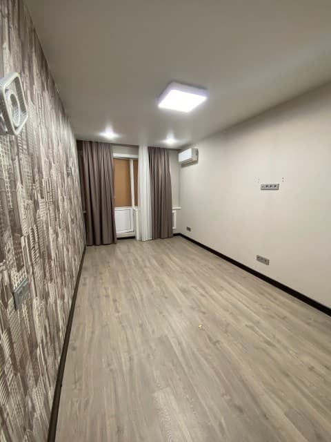 2 комн., 58 м², Инд. планировка, Дом быта 7