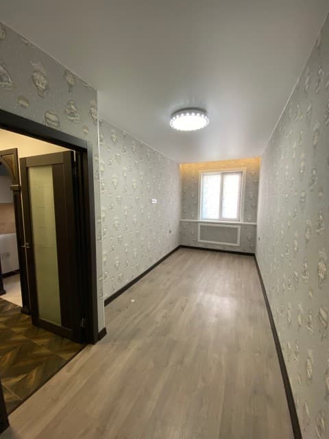 2 комн., 58 м², Инд. планировка, Дом быта 8