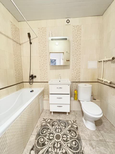 2 комн., 44 м², Монолитно-каркасный, Рынок Столичный 10