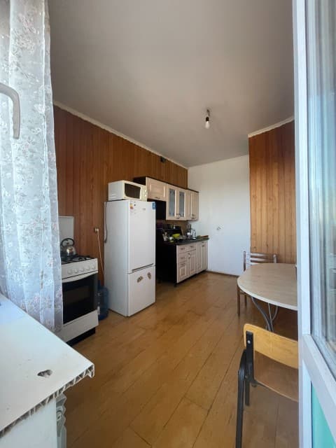 1 комн., 45 м², Инд. планировка, Кинотеатр Лена