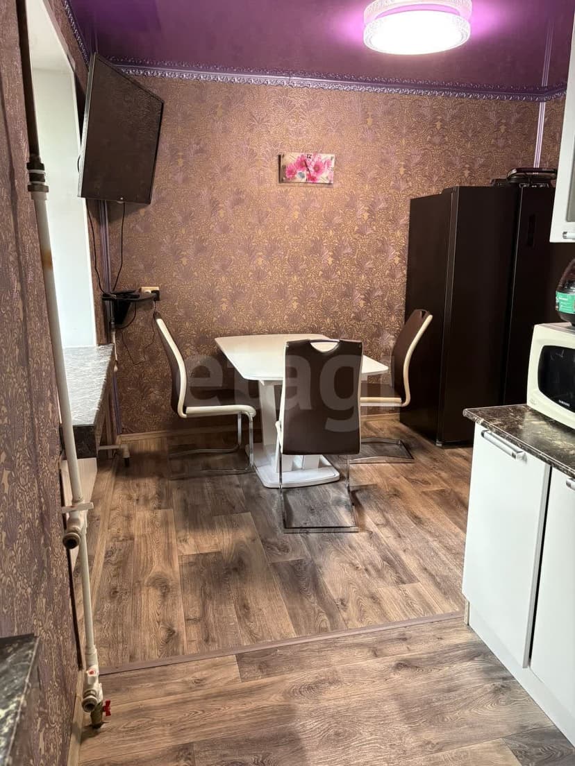 3 комн., 59 м², КПД 9