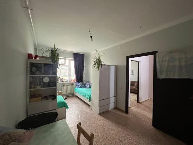 3 комн., 63 м², Блочный, Улус 5
