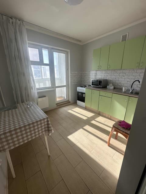 1 комн., 52 м², Инд. планировка, 203 мкрн. 4