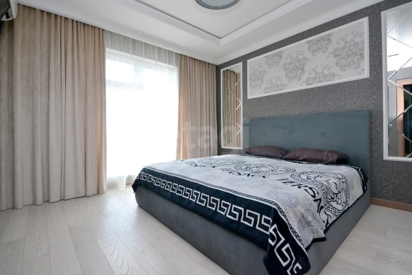 3 комн., 84 м², Монолитно-каркасный 9