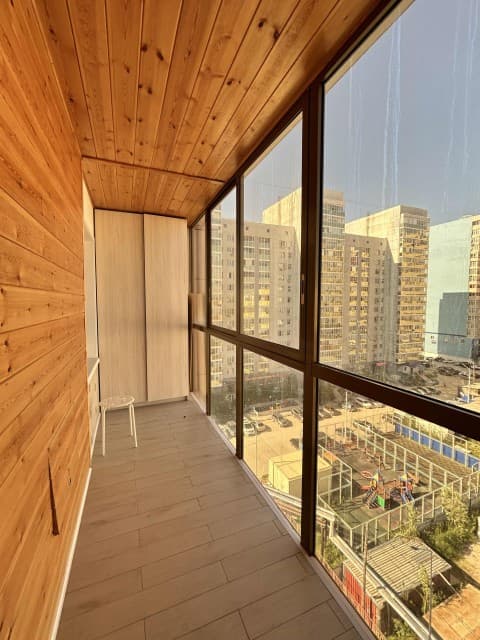3 комн., 75 м², Монолитно-каркасный, Сахацирк 8