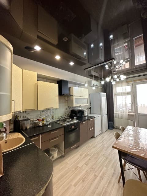 2 комн., 60 м², Монолитно-каркасный, 16 квартал