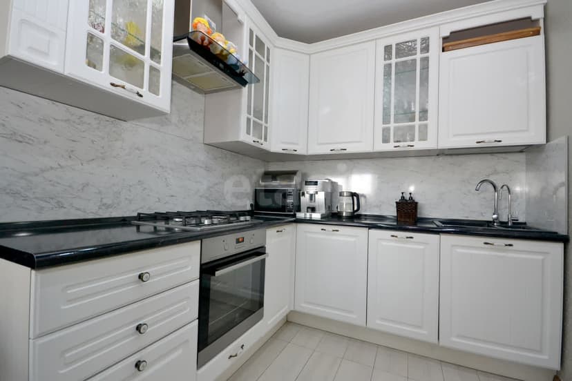3 комн., 84 м², Монолитно-каркасный 8