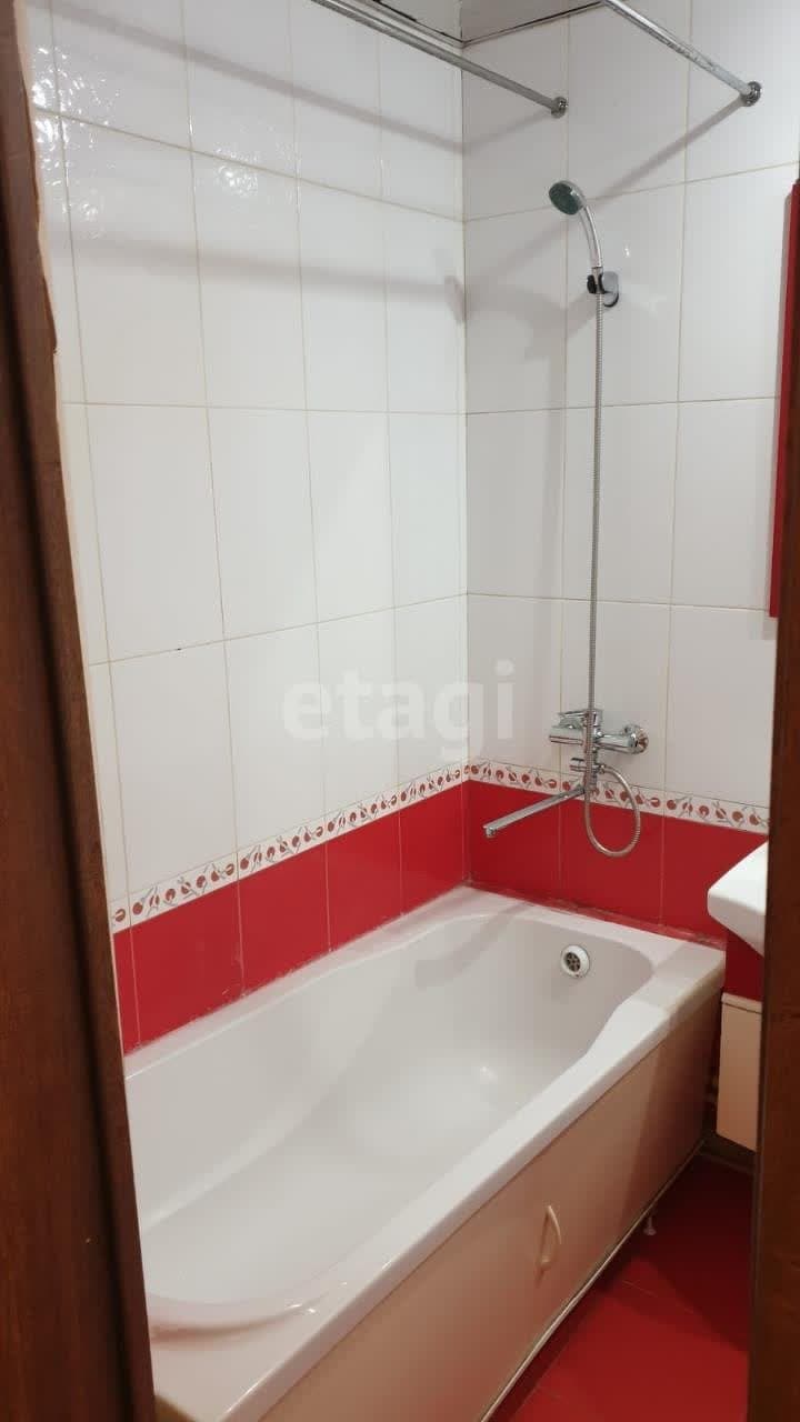 3 комн., 53 м², Хрущевка 8