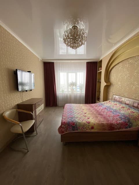 2 комн., 75 м², Монолитно-каркасный, Крестьянский рынок, стадион "Туймаада" 4